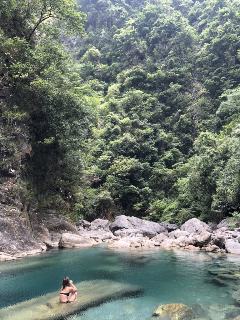 natural pool in taroko gorge area